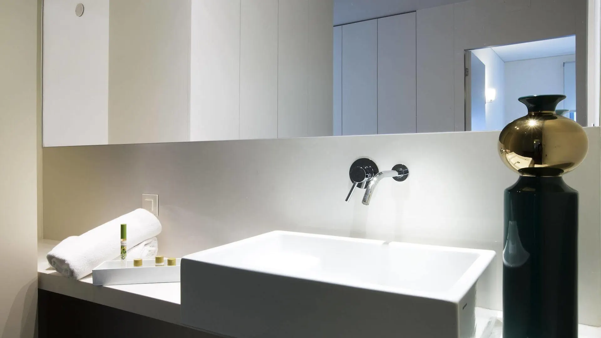 Apt in Lisbon Marina - Parque das Nações 0*,  Portugal